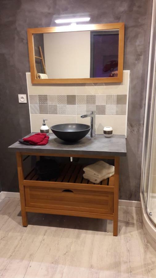 Au Fer A Cheval Hotell Gandelain Exteriör bild